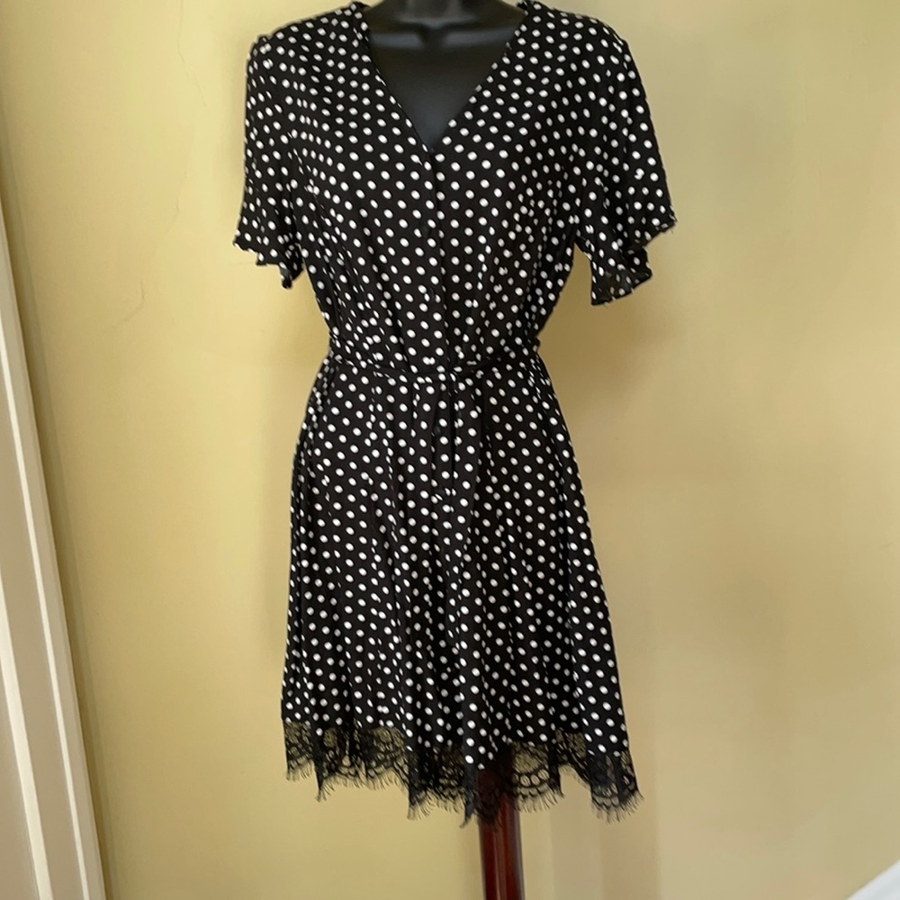 Short sleeved dress